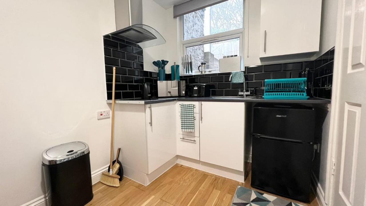 Appartement Cosy Private Studio In London à Plumstead  Extérieur photo