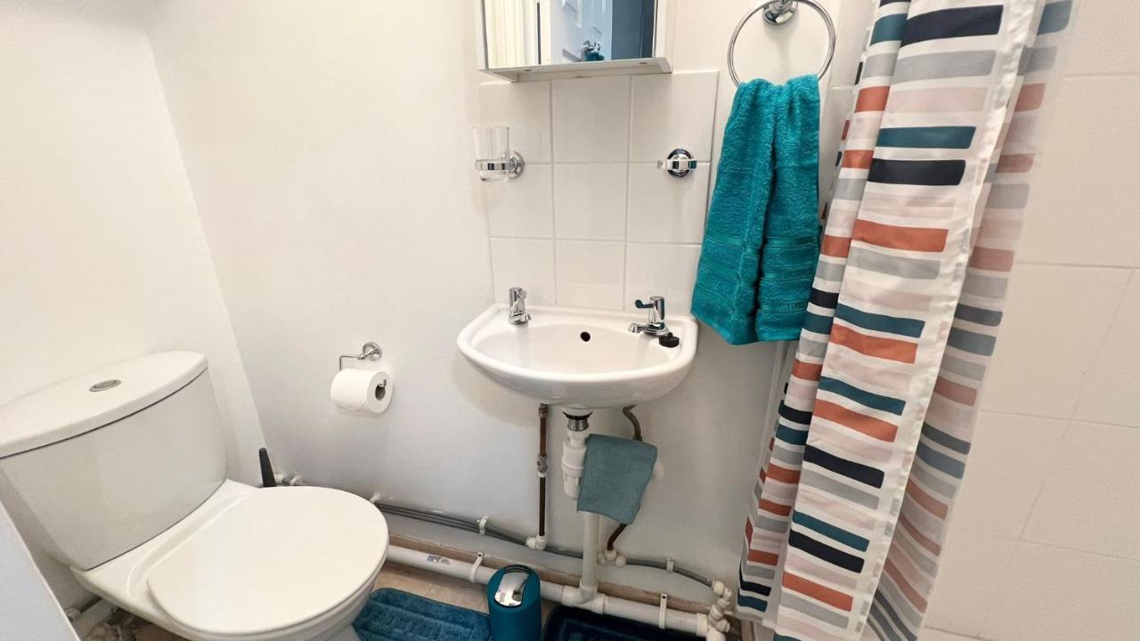 Appartement Cosy Private Studio In London à Plumstead  Extérieur photo